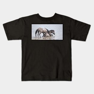 Cooling down Kids T-Shirt